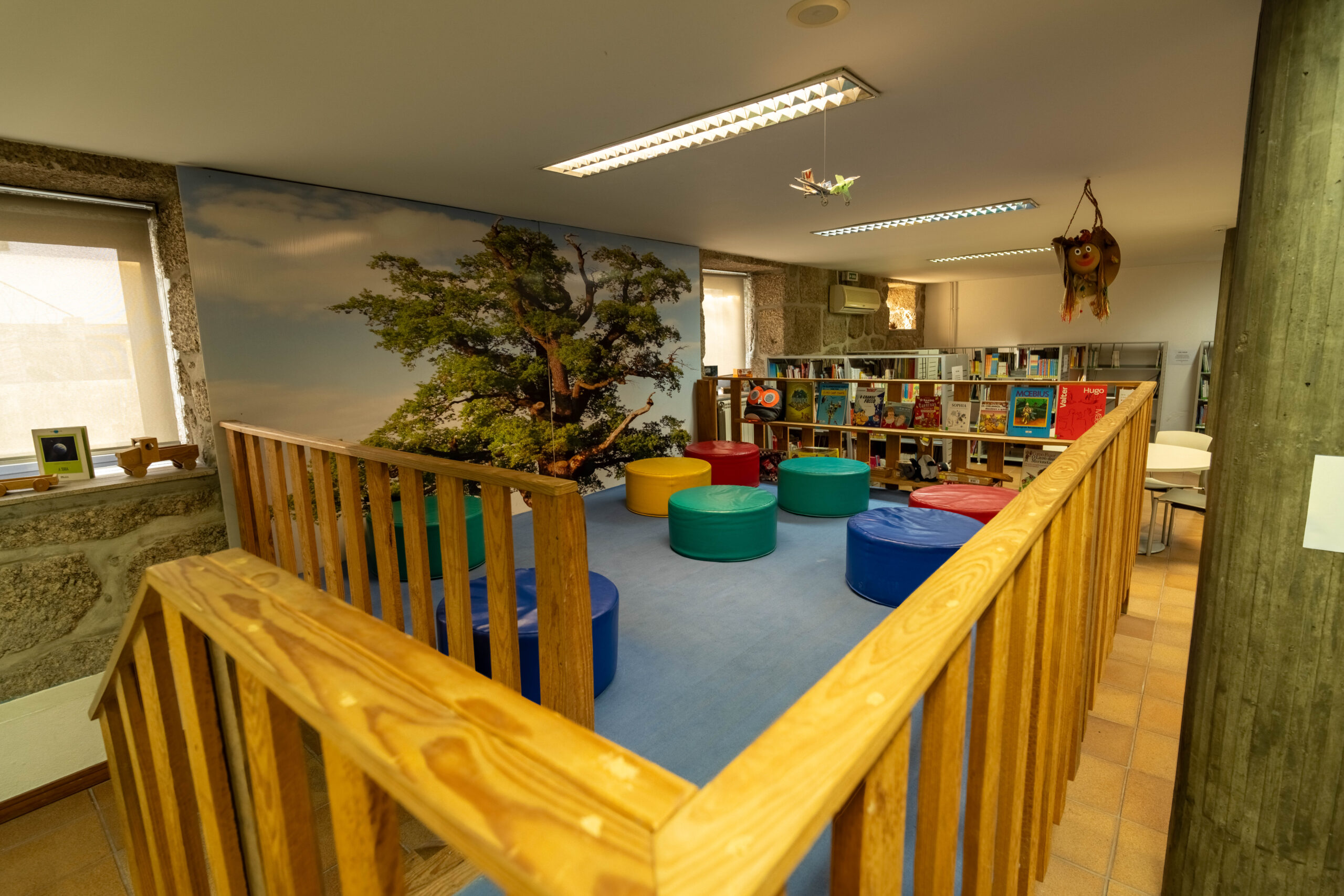 0004 - Espaços Biblioteca