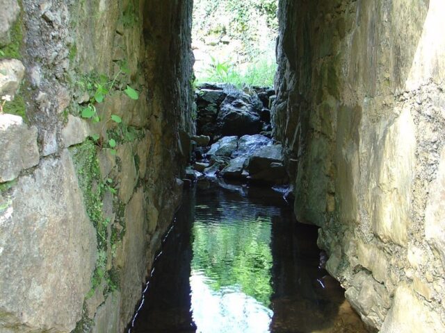 Ponte de Carapinha (Ponte do Penedo)