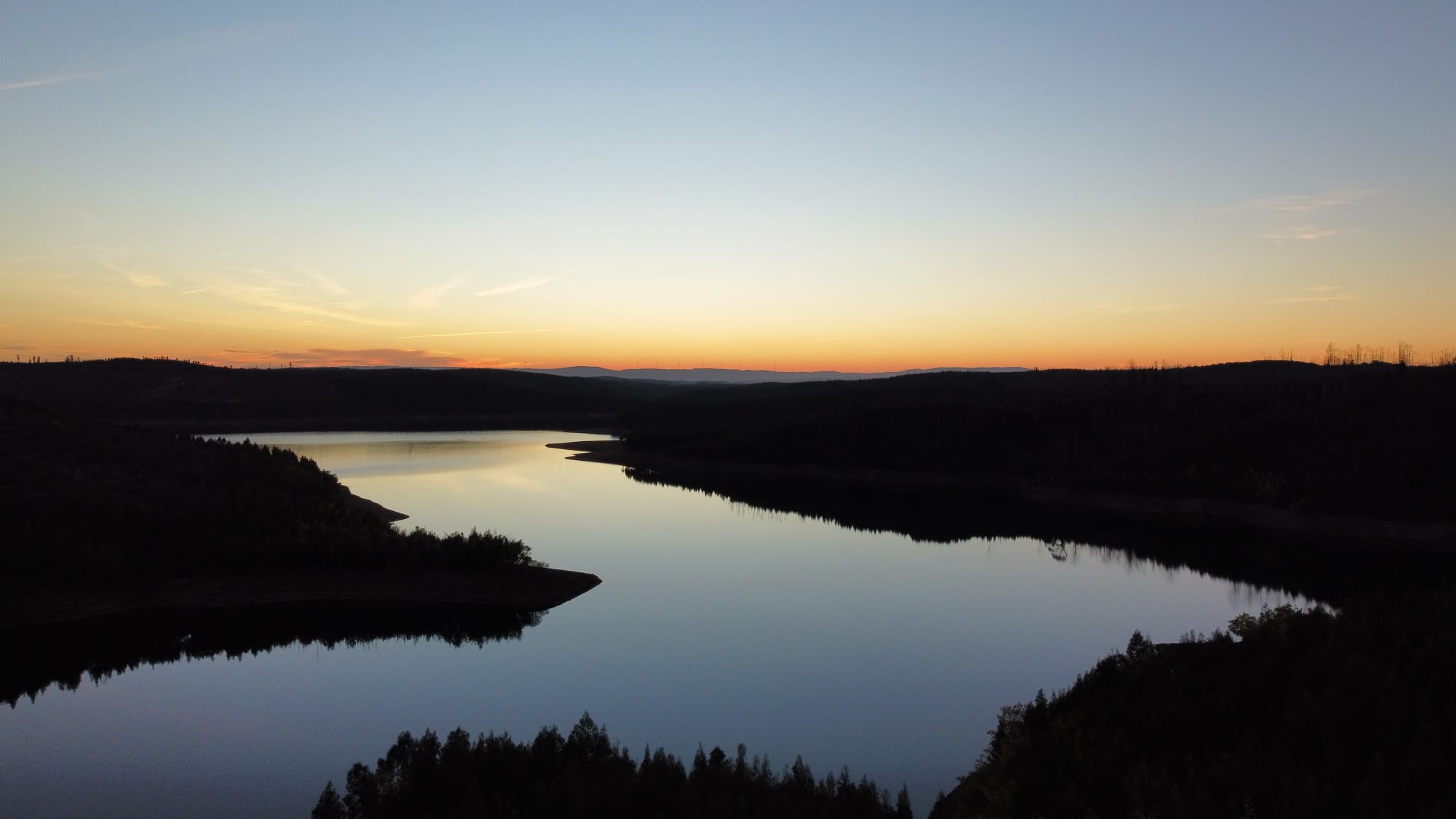 Ázere, Minas de Uranio, vista por do sol rio mondego